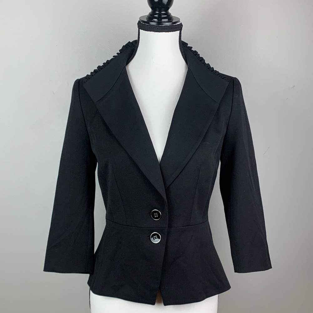 White House Black Market Seasonless Ruffle Blazer NEW! - Picture 2 of 9